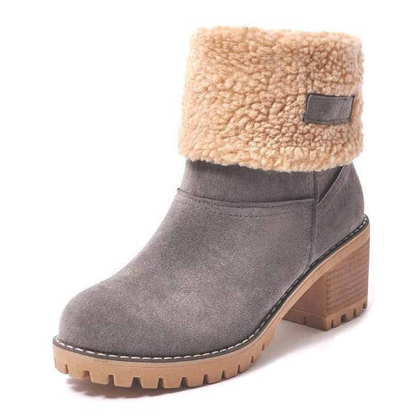 Heeled winter boots