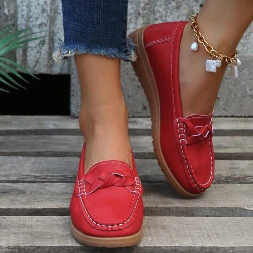 Women’s slip-on walking loafers