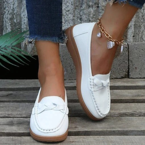 Women’s slip-on walking loafers