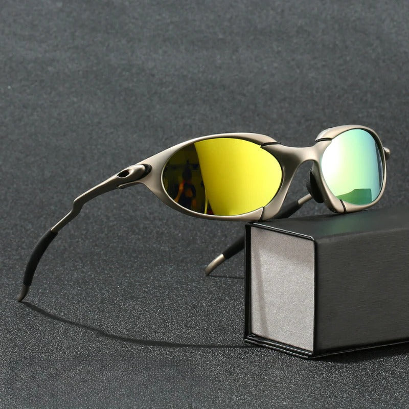 Sporty Men’s Polarized Sunglasses
