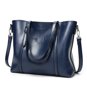 Structured shoulder bag
