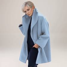EleganceShield Women’s Windproof Wool Coat