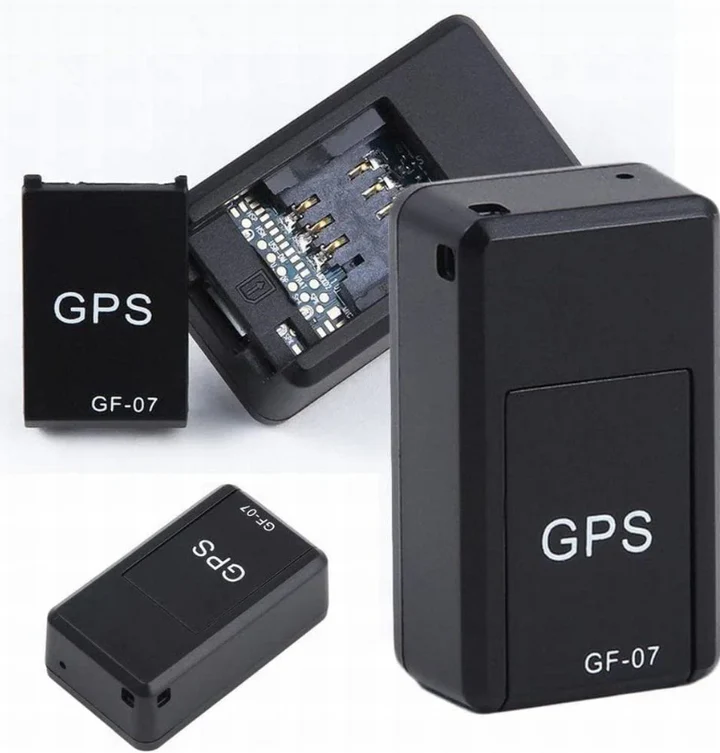 Compact Global GPS Tracker with Magnetic Mount