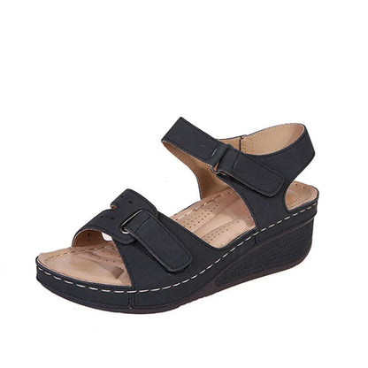 Supportive Design Sandals for Women