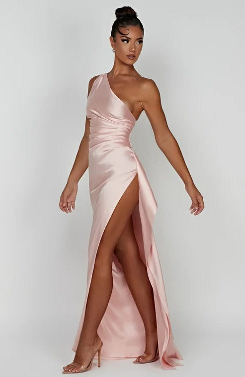 Women’s One Shoulder Evening Gown