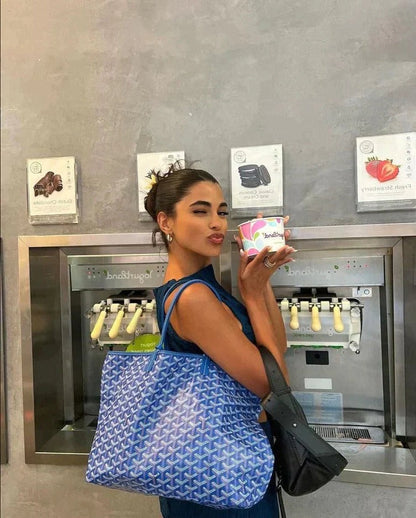 Women’s Structured Shoulder Bag