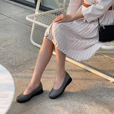 Women’s Slip-On Shoes