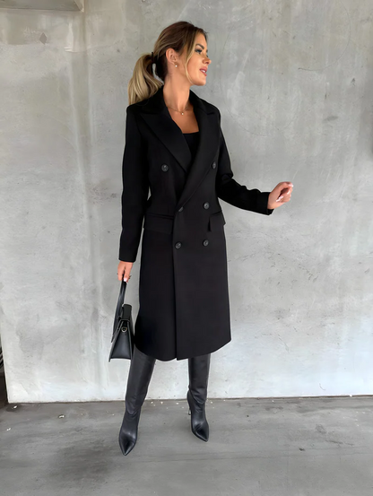 Elegant coat with a timeless style
