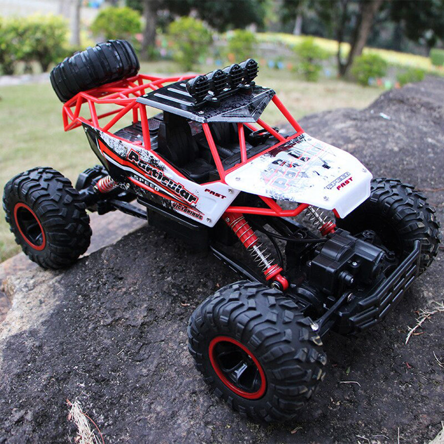 Remote Control 4x4 Rock Crawler Truck – Off-Road Monster Design